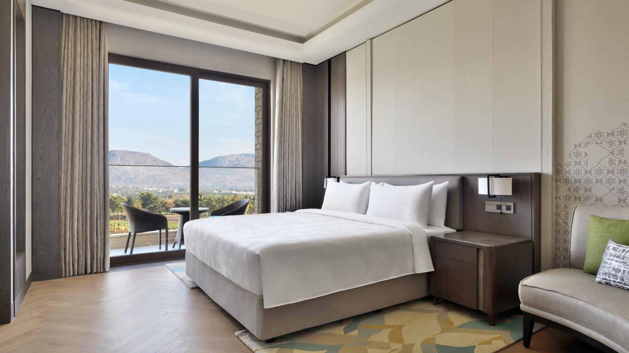 Jw Marriott Hotel Bengaluru Prestige Golfshire Resort & Spa Avati Bagian luar foto