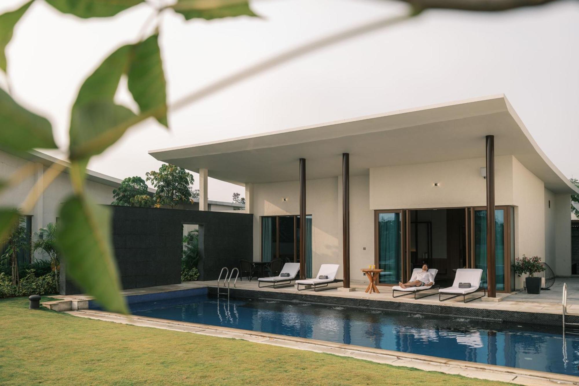 Jw Marriott Hotel Bengaluru Prestige Golfshire Resort & Spa Avati Bagian luar foto