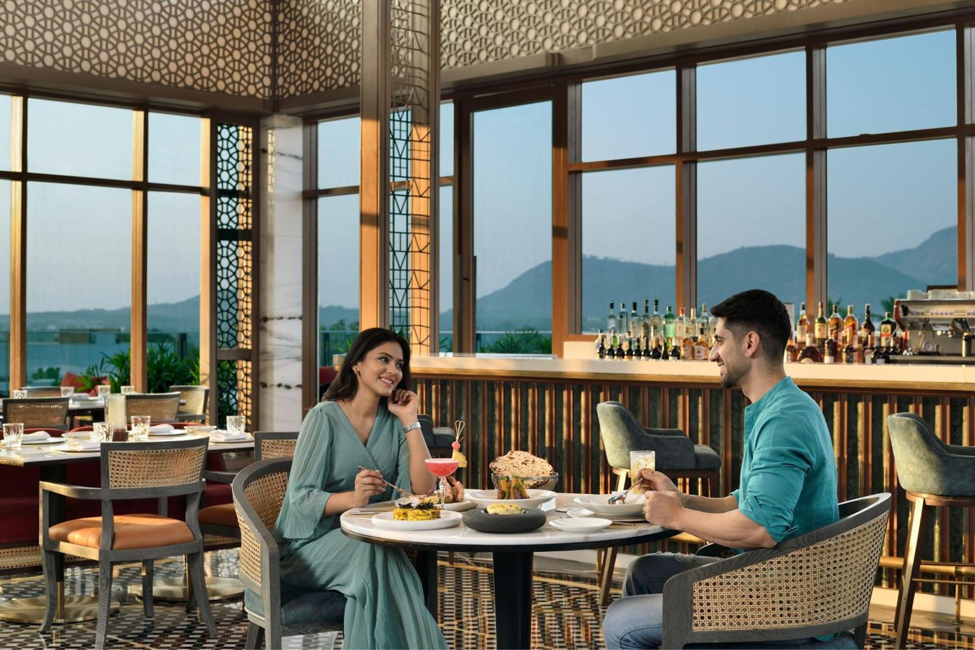 Jw Marriott Hotel Bengaluru Prestige Golfshire Resort & Spa Avati Bagian luar foto