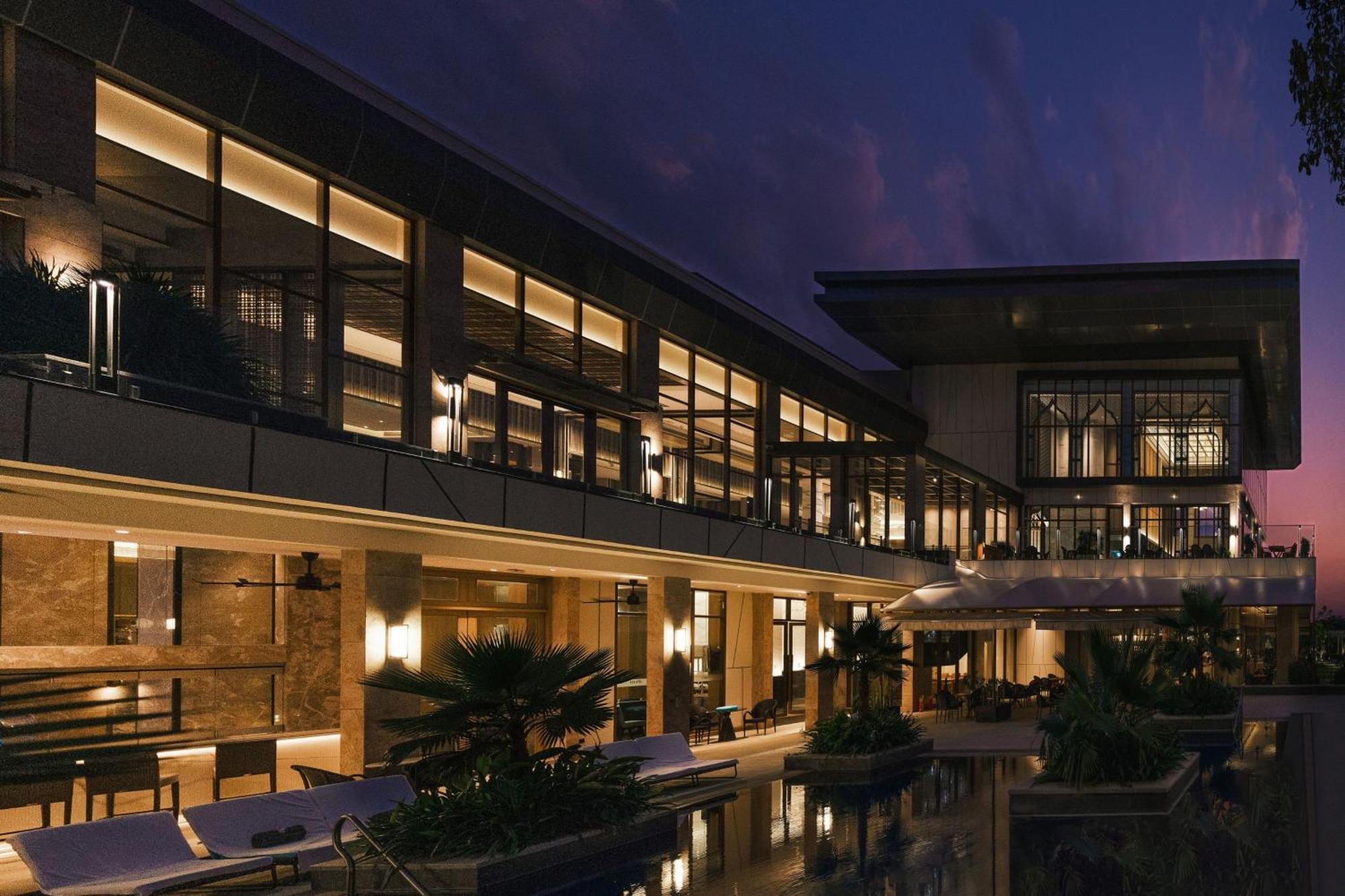 Jw Marriott Hotel Bengaluru Prestige Golfshire Resort & Spa Avati Bagian luar foto