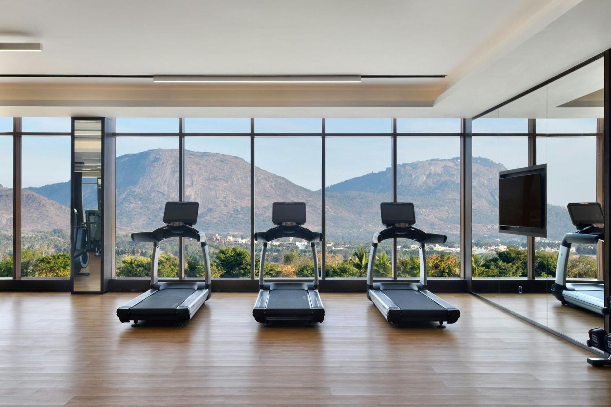Jw Marriott Hotel Bengaluru Prestige Golfshire Resort & Spa Avati Bagian luar foto