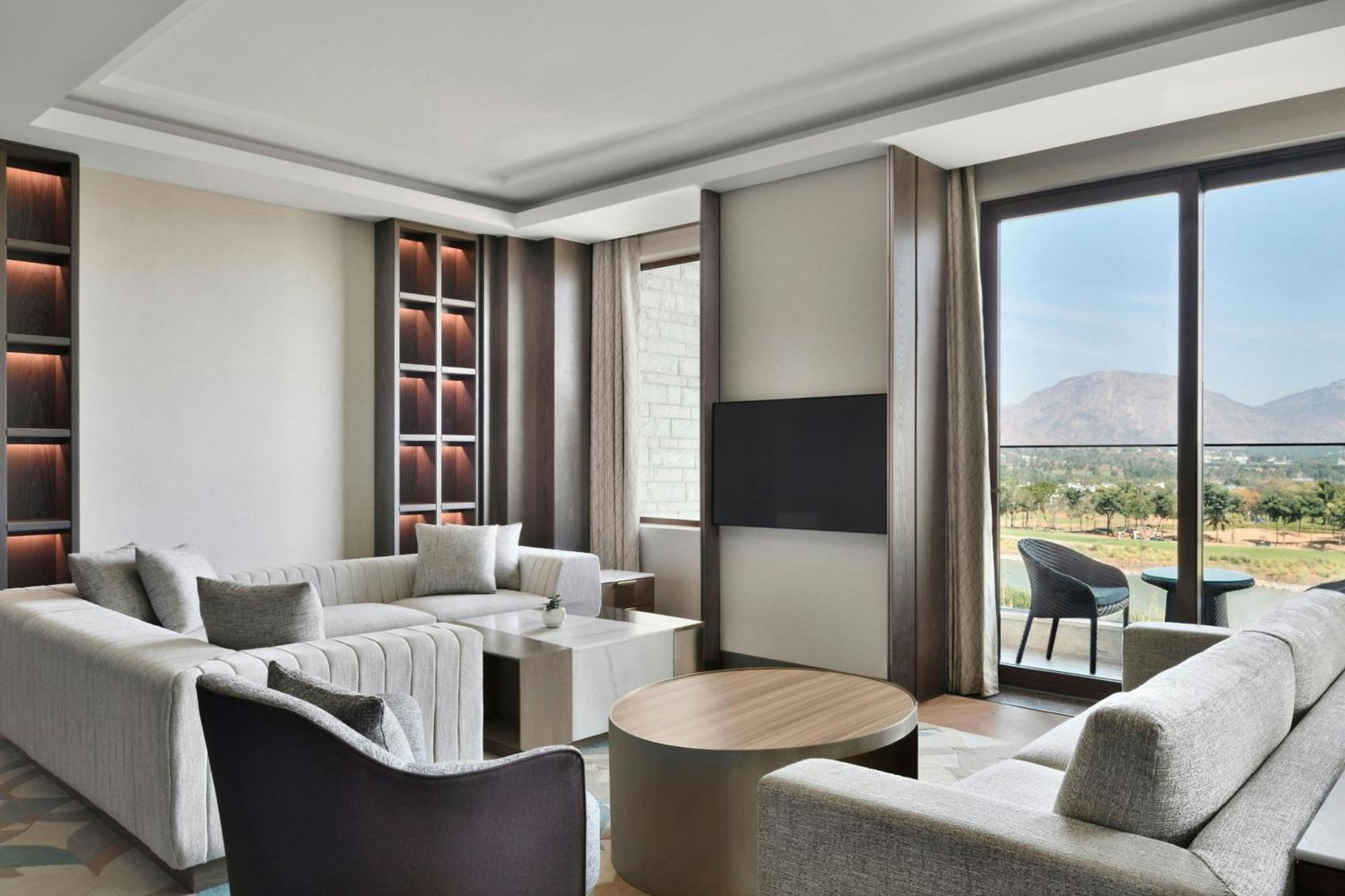 Jw Marriott Hotel Bengaluru Prestige Golfshire Resort & Spa Avati Bagian luar foto