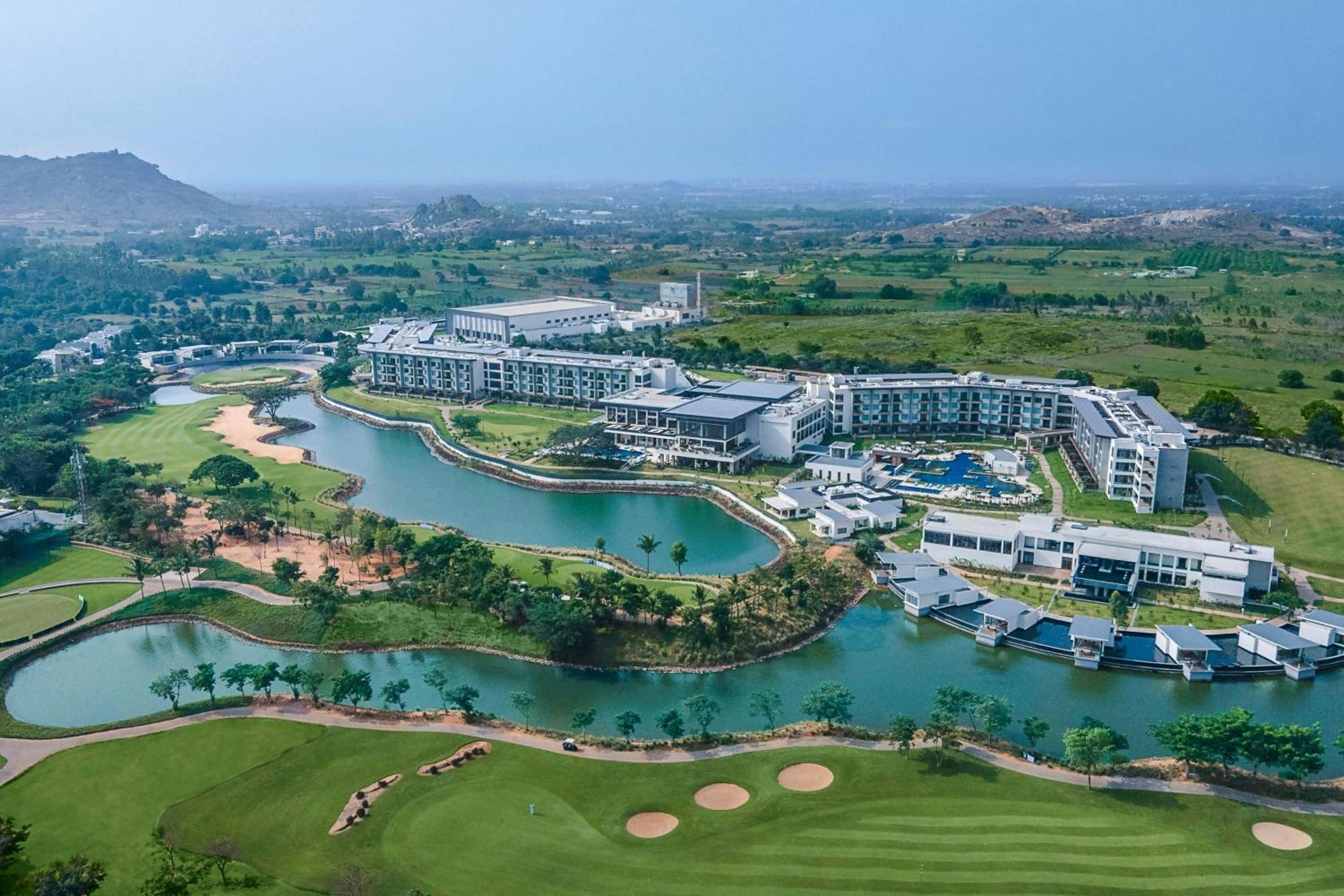 Jw Marriott Hotel Bengaluru Prestige Golfshire Resort & Spa Avati Bagian luar foto
