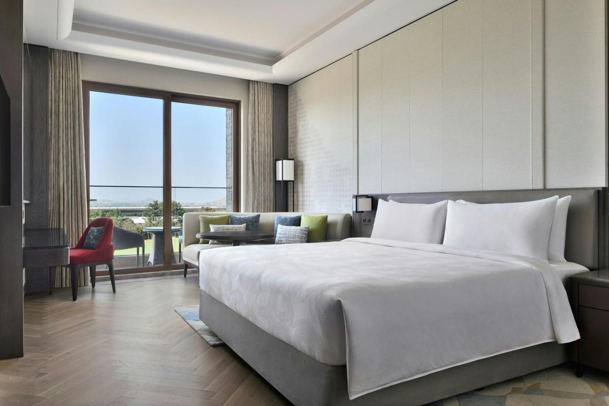 Jw Marriott Hotel Bengaluru Prestige Golfshire Resort & Spa Avati Bagian luar foto